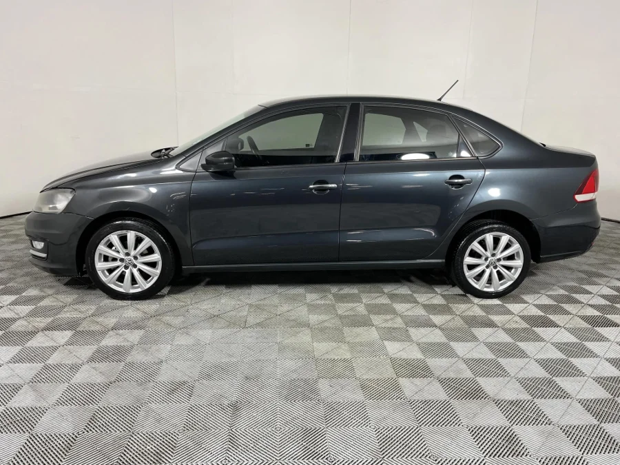 Used 2016 Volkswagen Polo sedan 1.6 Comfortline auto - WeBuyCars The Dome