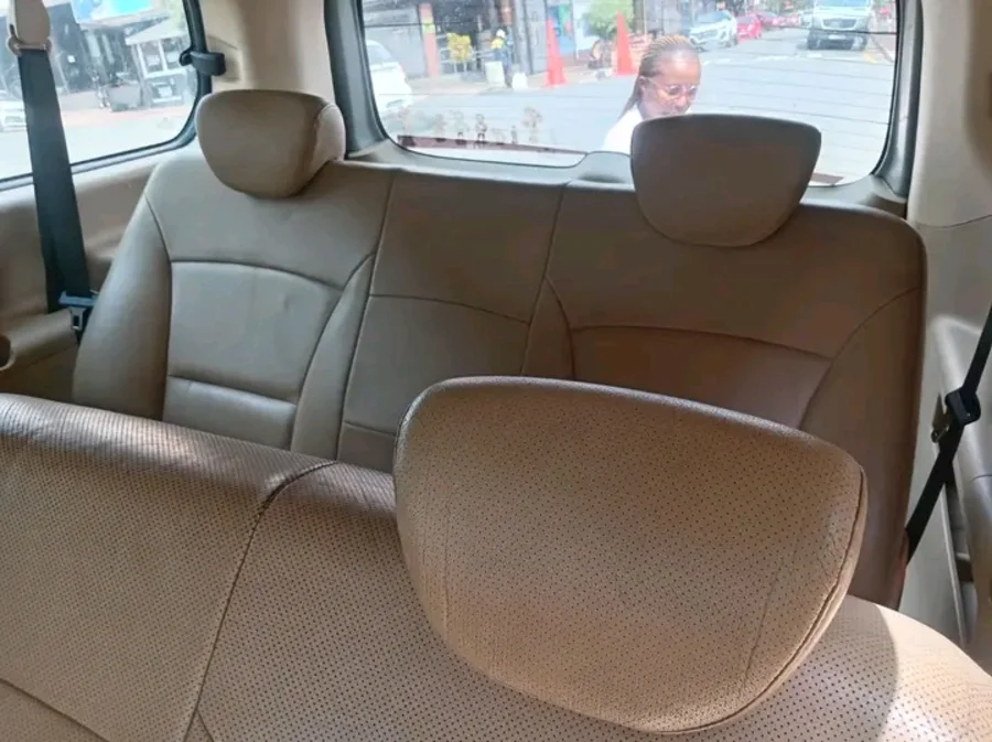 Used 2010 Hyundai H-1 H-1 2.5CRDi panel van auto - UD Cars