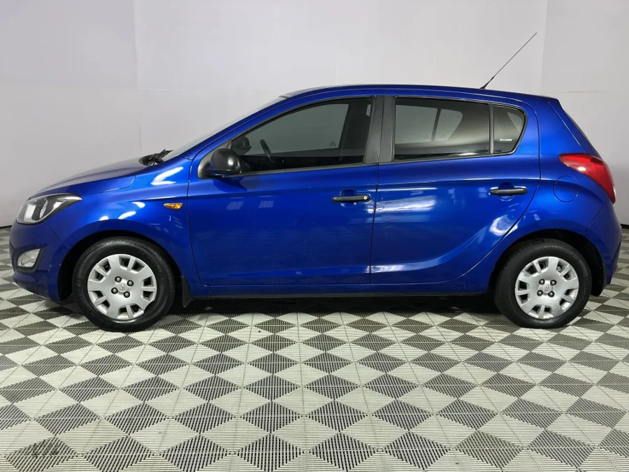 Used 2013 Hyundai i20 1.2 Motion - WeBuyCars Durban