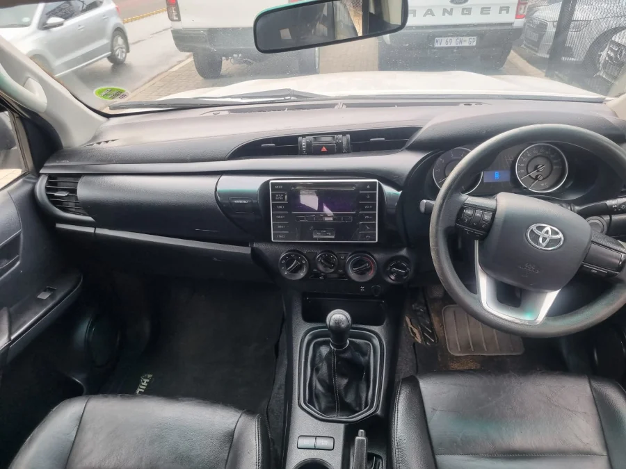 Used 2017 Toyota Hilux 2.4GD-6 double cab SRX - Carbase Auto