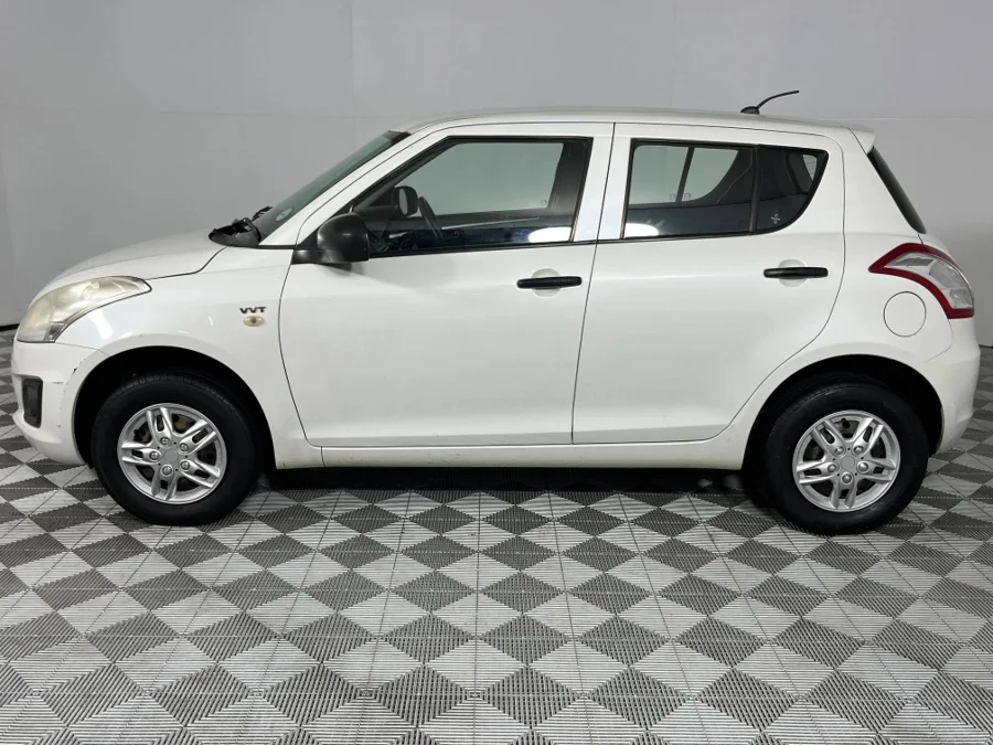 Used 2017 Suzuki Swift hatch 1.2 GA - WeBuyCars Lansdowne Used 2017 Suzuki Swift hatch 1.2 GA - WeBuyCars Lansdowne