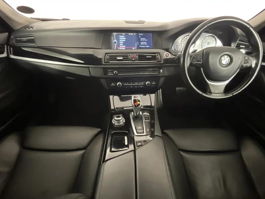 Used 2012 BMW 5 Series 550i - WeBuyCars Silverlakes