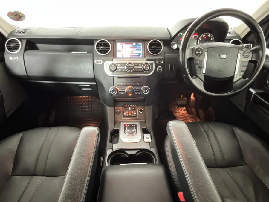 Used 2013 Land Rover Discovery SDV6 SE - WeBuyCars Montana