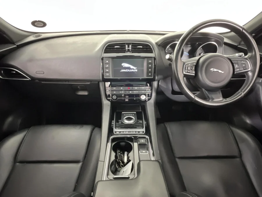 Used 2018 Jaguar F-Pace 20d AWD Pure - WeBuyCars The Dome