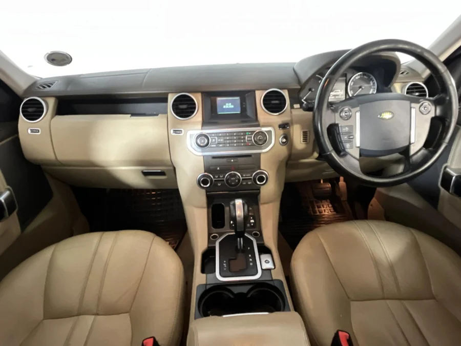 Used 2010 Land Rover Discovery SDV6 S - WeBuyCars Lansdowne