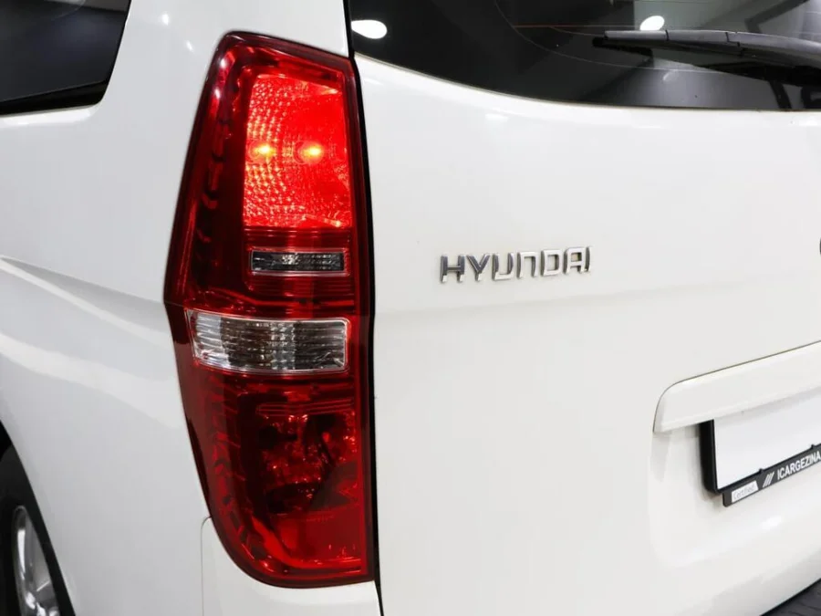 Used 2016 Hyundai H-1 2.5VGTi bus Elite 9-seater - ICar Gezina