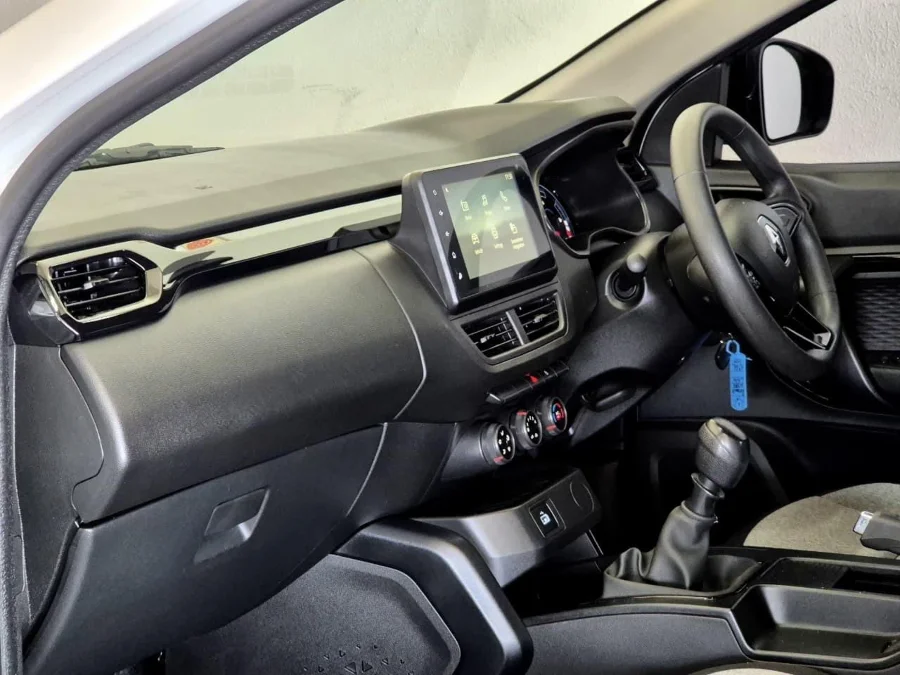 Used 2025 Renault Kiger 1.0 Life - SMG Toyota Soweto