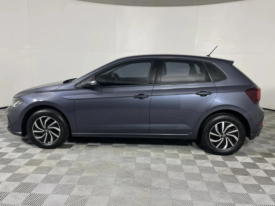 Used 2023 Volkswagen Polo hatch 1.0TSI Life manual - WeBuyCars Riverhorse