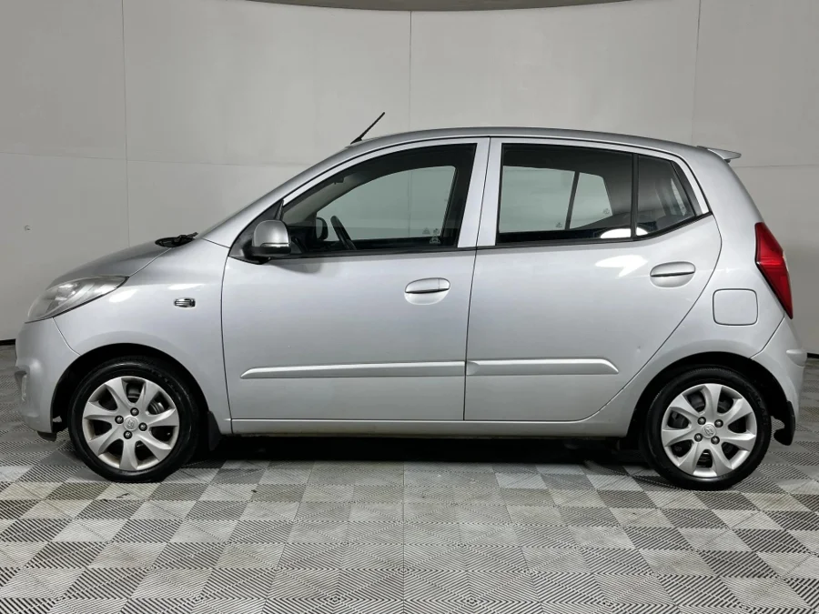 Used 2012 Hyundai i10 1.25 Fluid auto - WeBuyCars Riverhorse