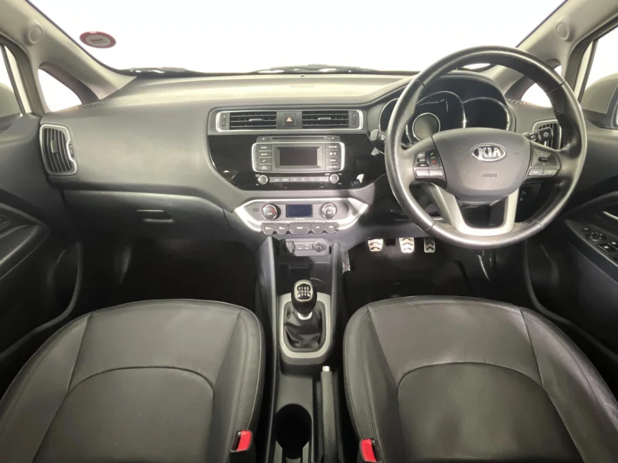 Used 2015 Kia Rio sedan 1.4 Tec - WeBuyCars The Dome