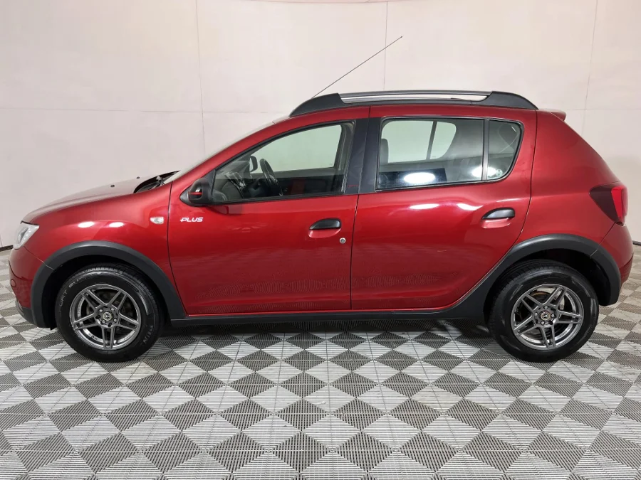 Used 2019 Renault Sandero 66kW turbo Stepway TechRoad - WeBuyCars JHB South