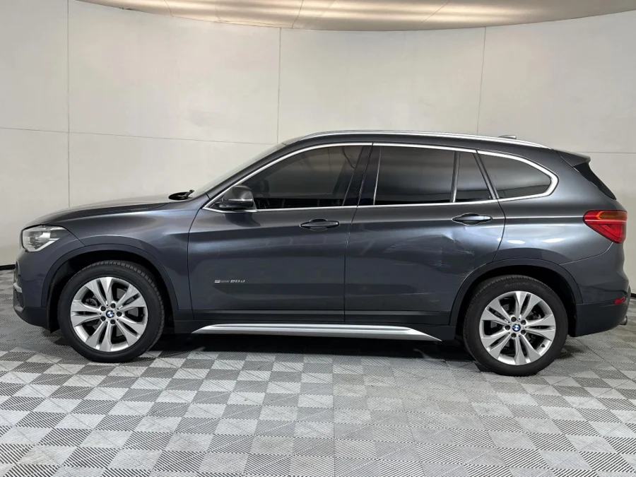 Used 2016 BMW X1 sDrive20d xLine sports-auto - WeBuyCars Midstream