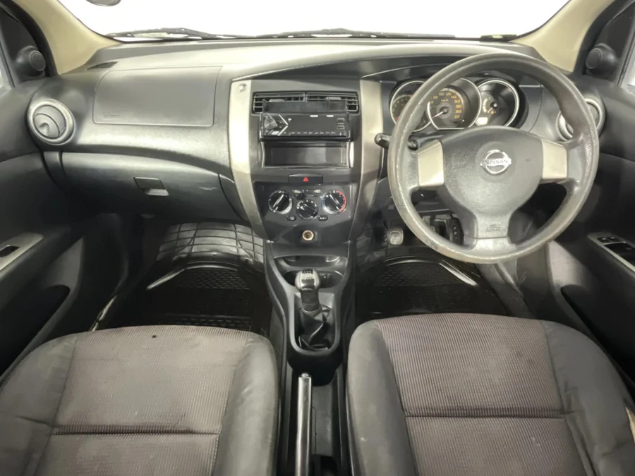 Used 2010 Nissan Livina X-Gear 1.6 Visia - WeBuyCars George Used 2010 Nissan Livina X-Gear 1.6 Visia - WeBuyCars George