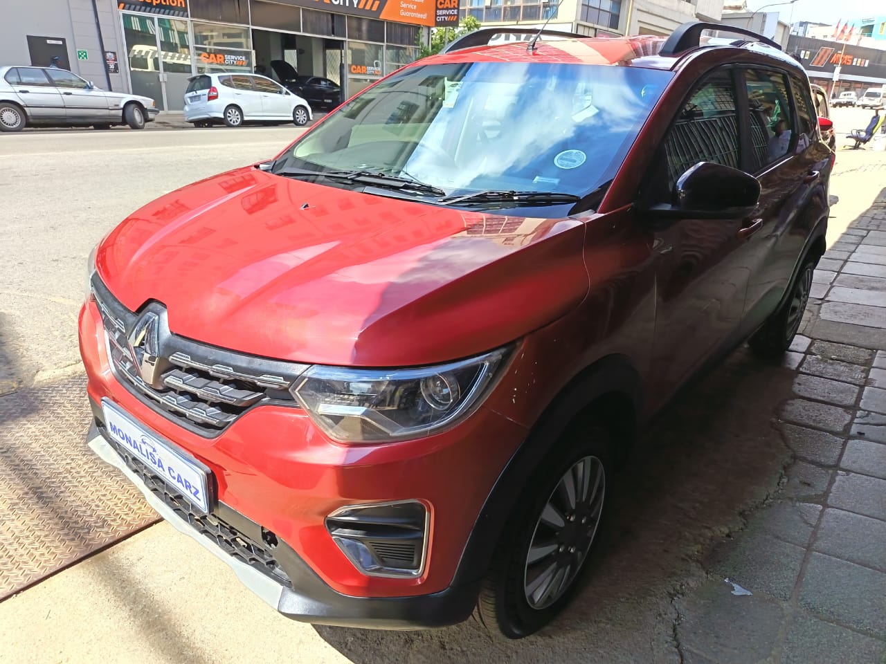 Used 2022 Renault Triber 1.0 Dynamique