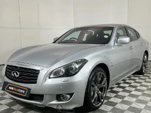 Used 2015 Infiniti Q70 3.0d GT Premium