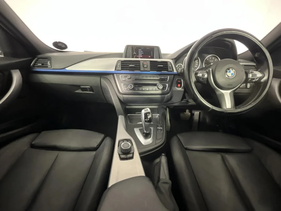 Used 2013 BMW 3 Series 328i Luxury sports-auto - WeBuyCars Lansdowne
