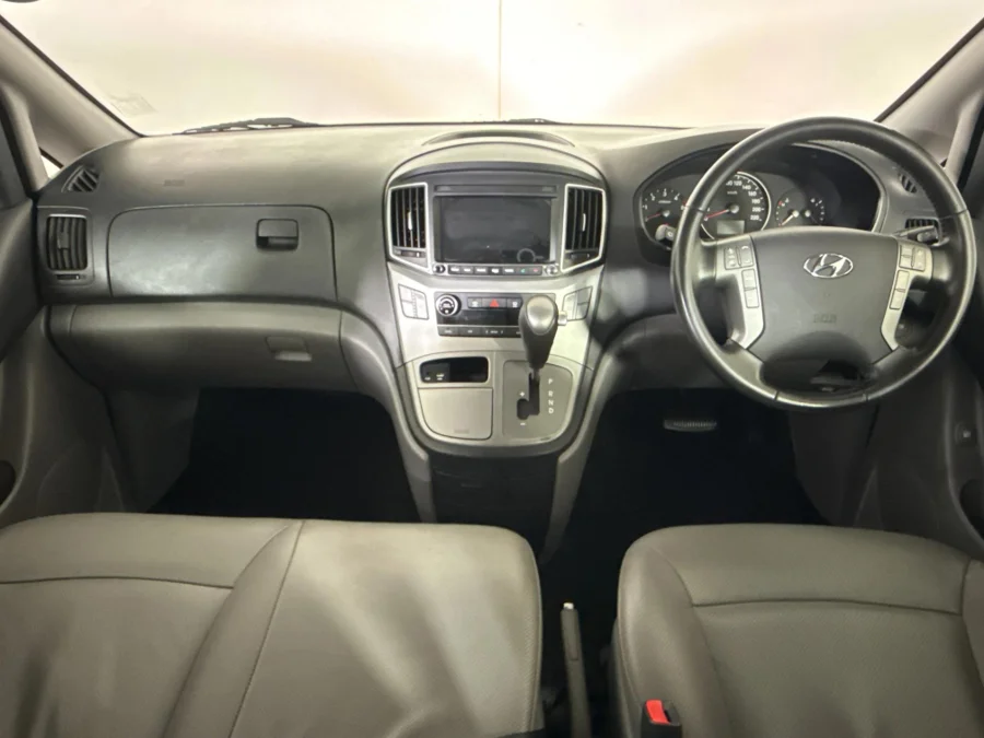 Used 2020 Hyundai H-1 2.5VGTi bus Elite 9-seater - WeBuyCars Midstream Used 2020 Hyundai H-1 2.5VGTi bus Elite 9-seater - WeBuyCars Midstream