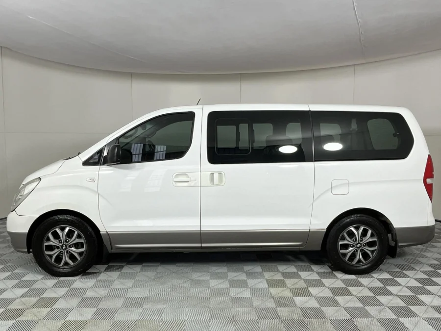 Used 2014 Hyundai H-1 2.5VGTi bus GLS - WeBuyCars The Dome