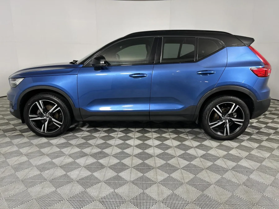 Used 2018 Volvo XC40 T3 R-Design - WeBuyCars Richmond