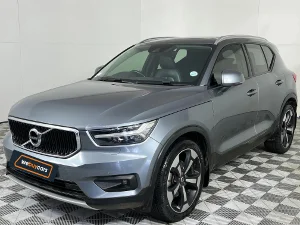 Used 2018 Volvo XC40 T5 AWD Momentum