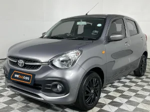 Used 2023 Toyota Vitz 1.0 XR manual