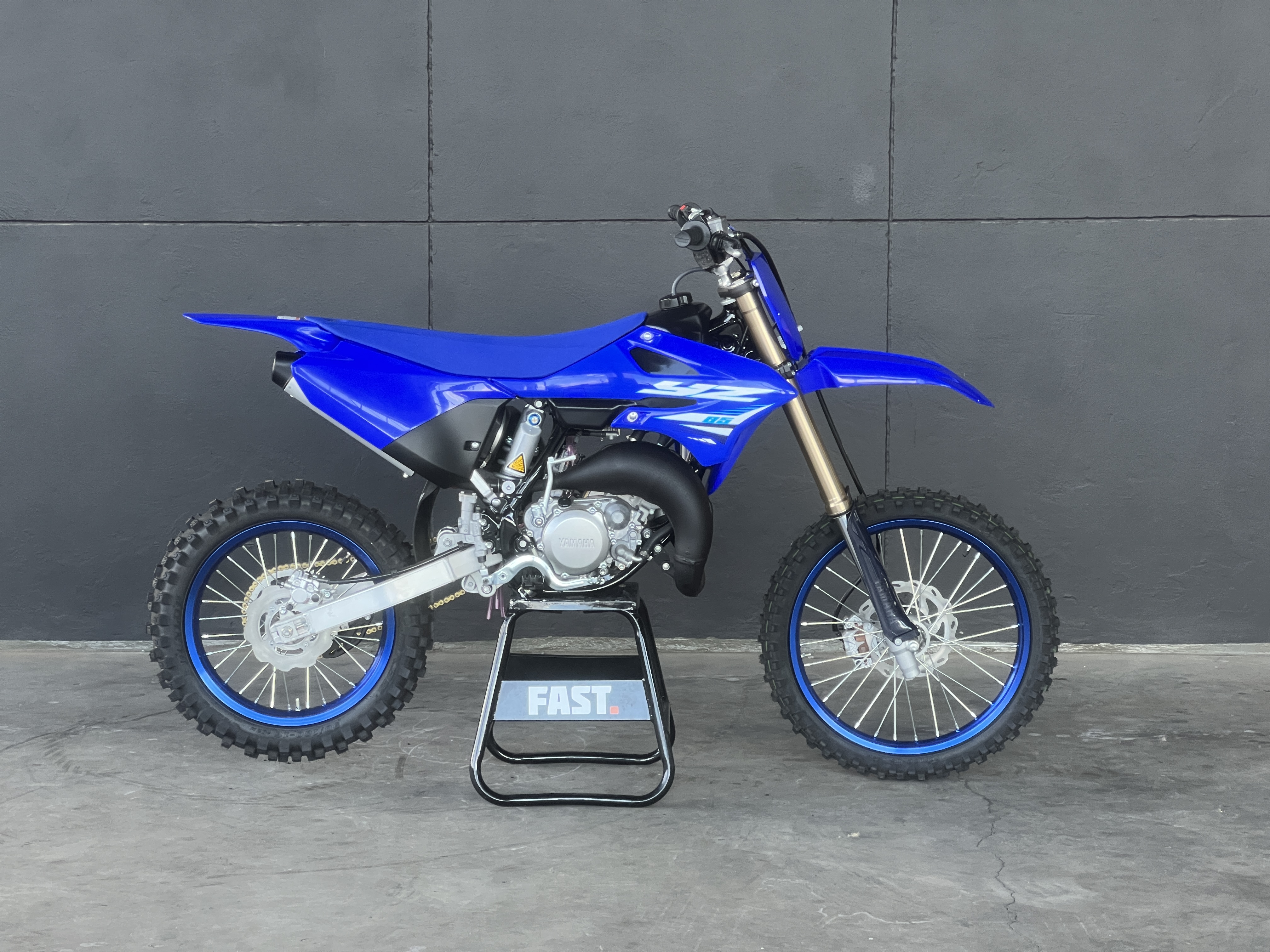 YAMAHA YZ 85