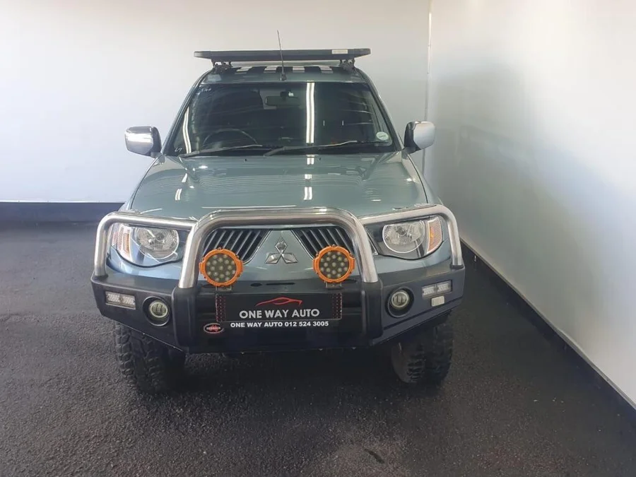 Used 2007 Mitsubishi Triton 2.5DI-D 4x4 double cab - One Way Auto
