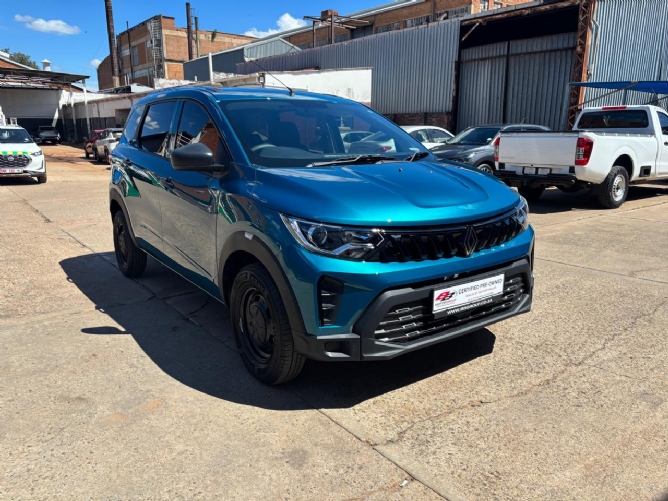 Used 2026 Renault Triber 1.0 Evolution