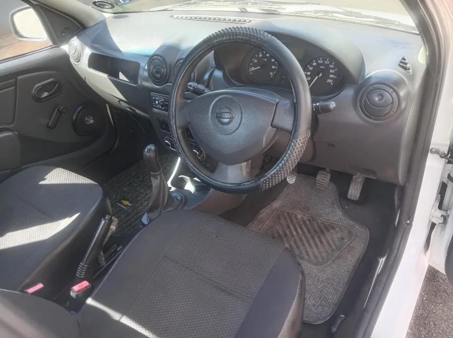 Used 2018 Nissan NP200 1.6i safety pack - UD Cars