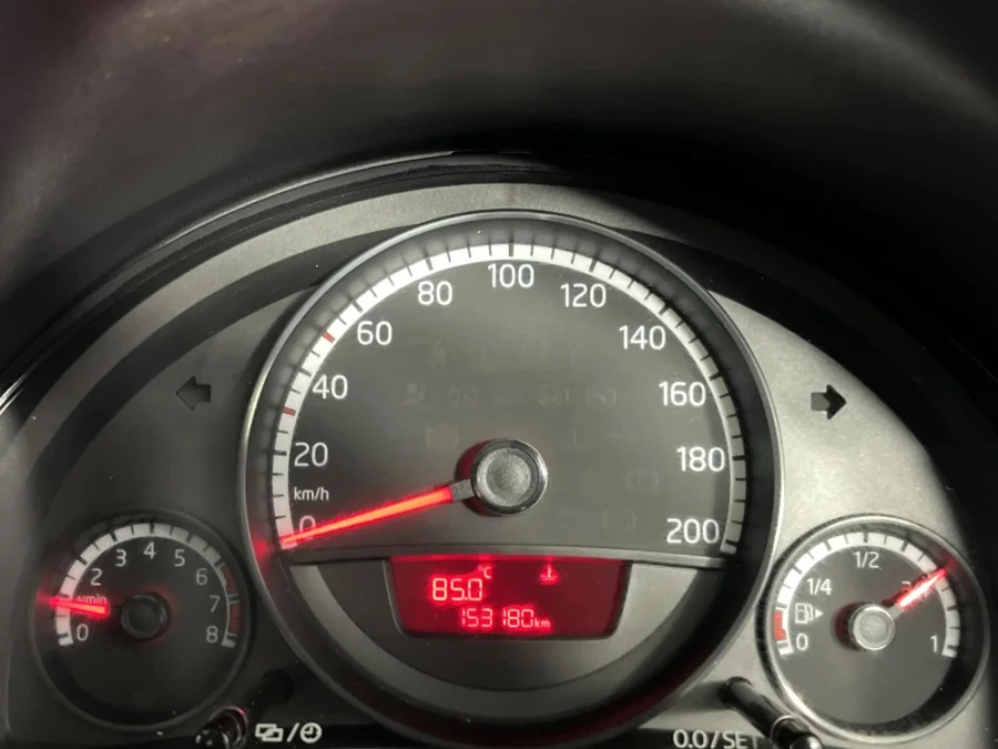 Used 2016 Volkswagen up! club up! 3-door 1.0 - WeBuyCars Lansdowne Used 2016 Volkswagen up! club up! 3-door 1.0 - WeBuyCars Lansdowne