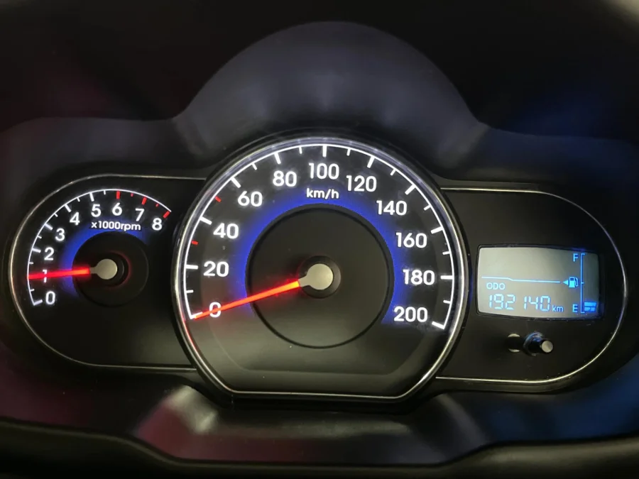 Used 2012 Hyundai i10 1.1 Motion - WeBuyCars Germiston