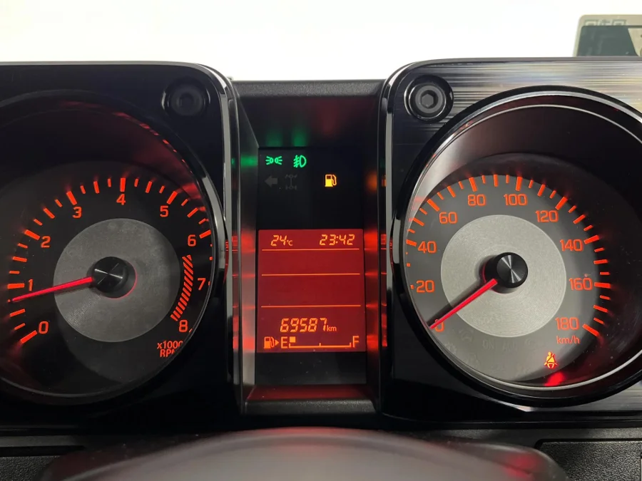 Used 2021 Suzuki Jimny 1.5 GLX AllGrip 3-door manual - WeBuyCars JHB South