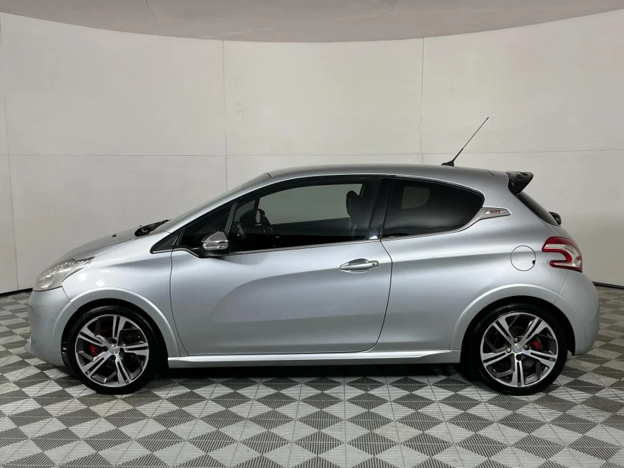 Used 2014 Peugeot 208 3-door GTi - WeBuyCars JHB South Used 2014 Peugeot 208 3-door GTi - WeBuyCars JHB South