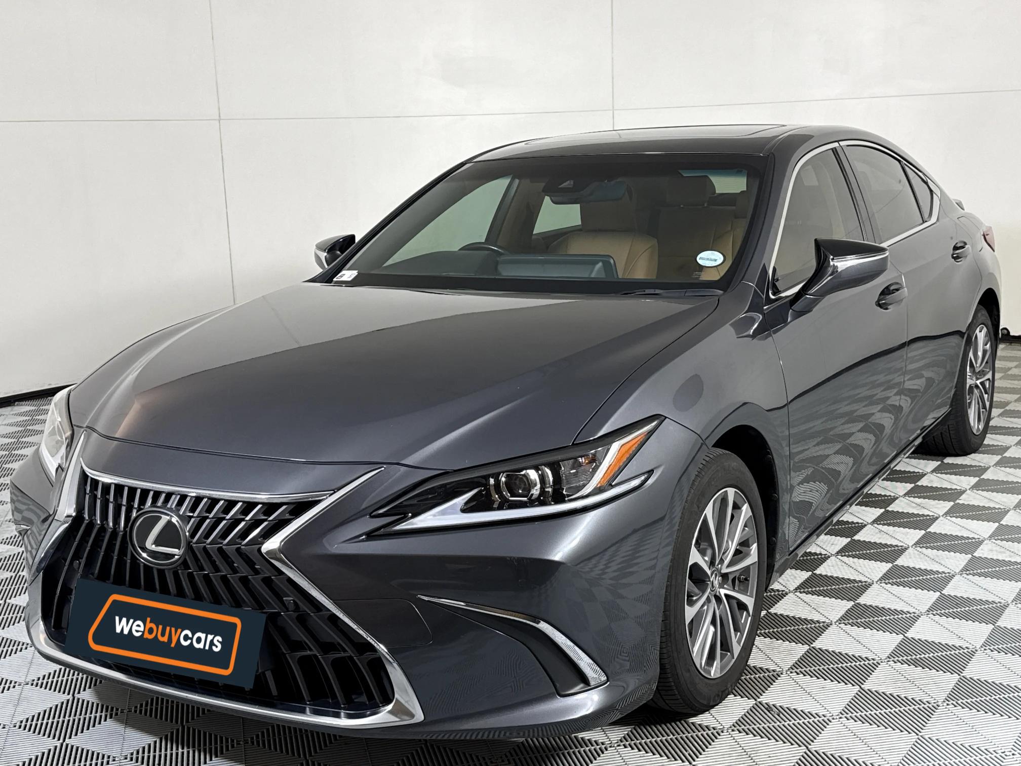 Used 2023 Lexus ES 300h EX