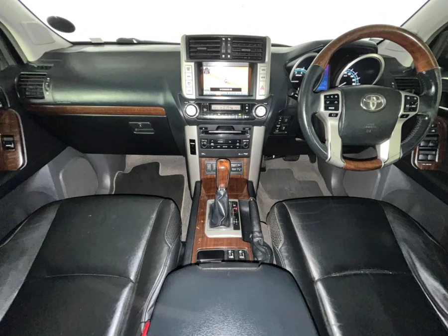 Used 2010 Toyota Land Cruiser Prado 4.0 VX - WeBuyCars JHB South Used 2010 Toyota Land Cruiser Prado 4.0 VX - WeBuyCars JHB South