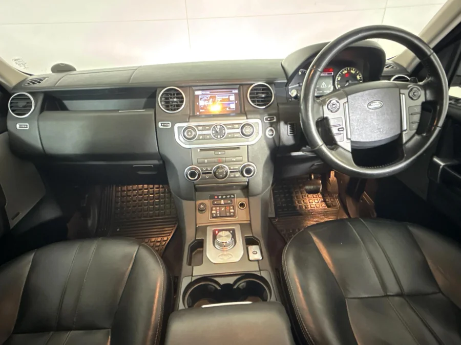 Used 2016 Land Rover Discovery SDV6 SE - WeBuyCars Midstream