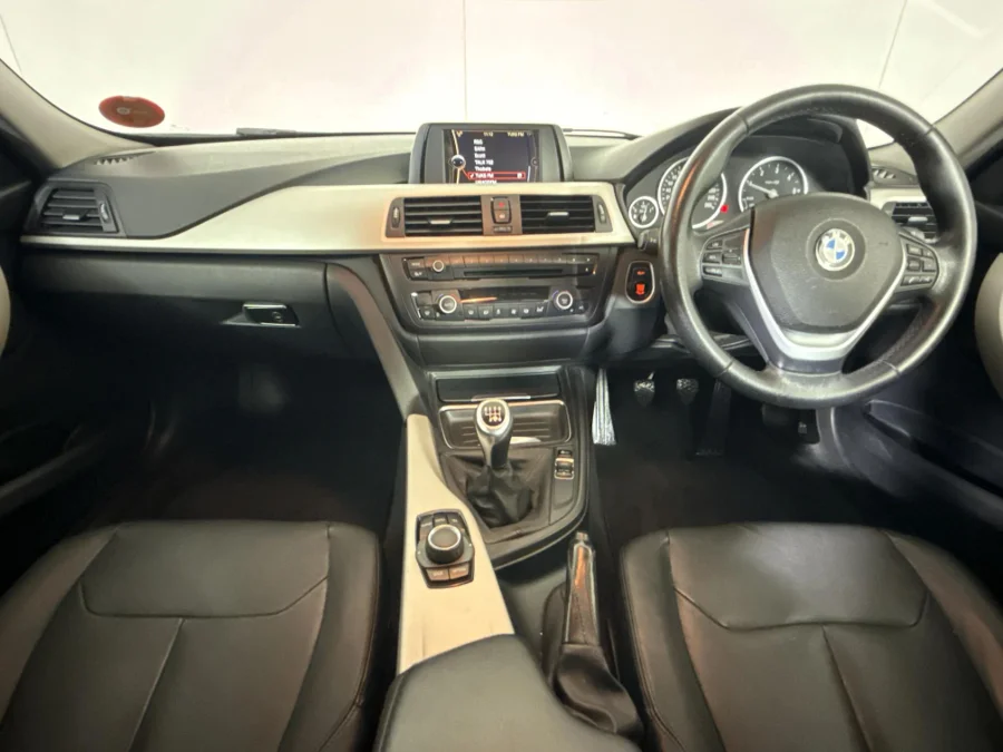 Used 2014 BMW 3 Series 320d - WeBuyCars Midstream Used 2014 BMW 3 Series 320d - WeBuyCars Midstream