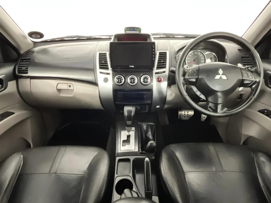 Used 2014 Mitsubishi Pajero Sport 2.5DI-D 4x4 Shogun auto - WeBuyCars George