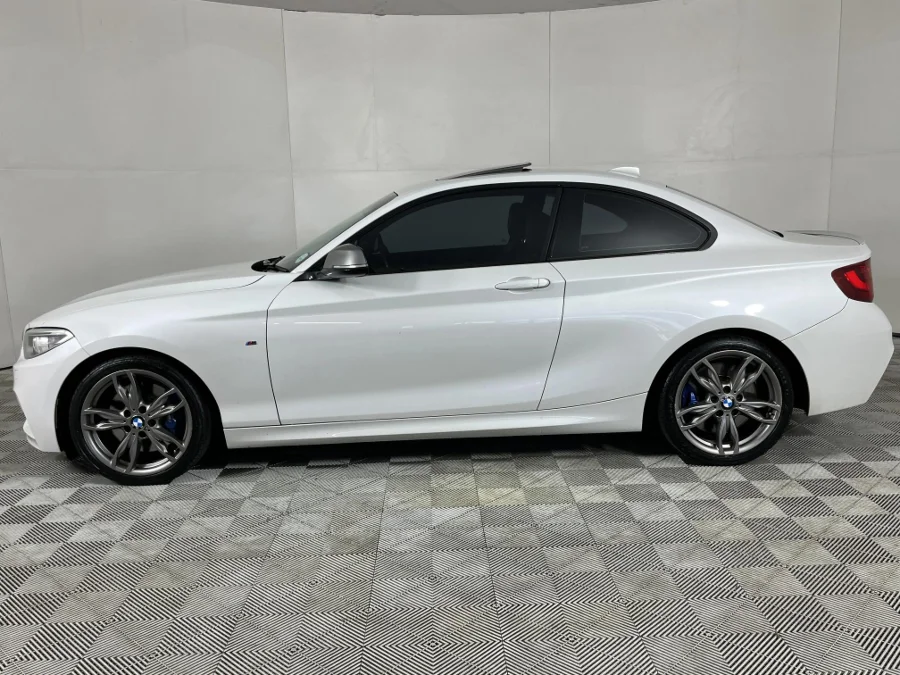 Used 2017 BMW 2 Series M240i coupe - WeBuyCars The Dome