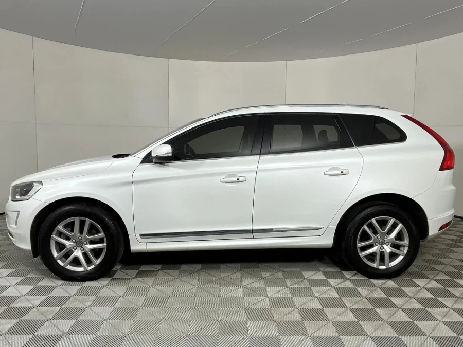 Used 2017 Volvo XC60 D4 Inscription - WeBuyCars Polokwane Used 2017 Volvo XC60 D4 Inscription - WeBuyCars Polokwane