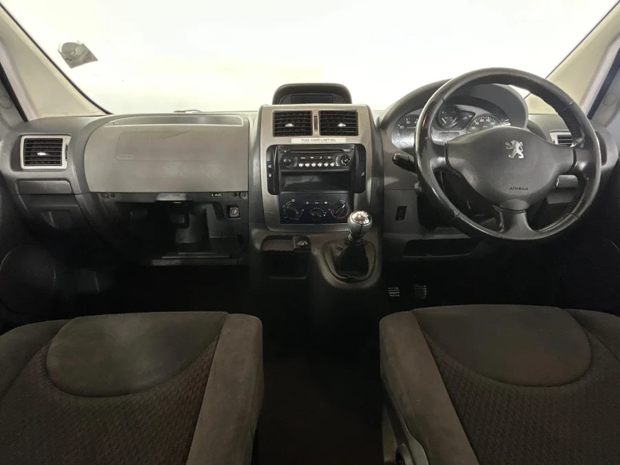 Used 2012 Peugeot Expert 2.0HDi Tepee Leisure - WeBuyCars Richmond
