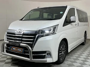 Used 2019 Toyota Quantum 2.8 LWB bus 9-seater VX Premium