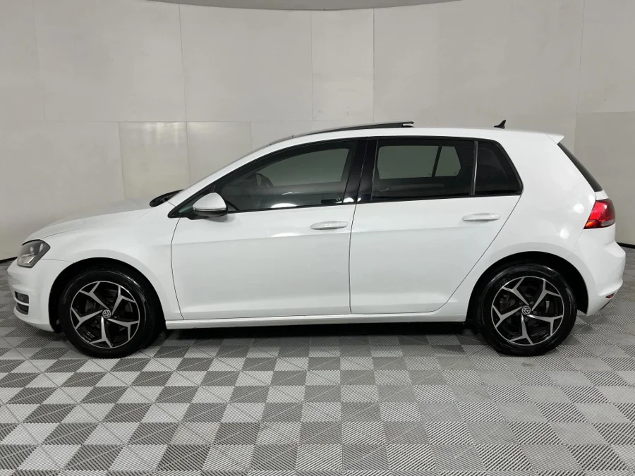 Used 2017 Volkswagen Golf 1.4TSI Comfortline - WeBuyCars Gqeberha