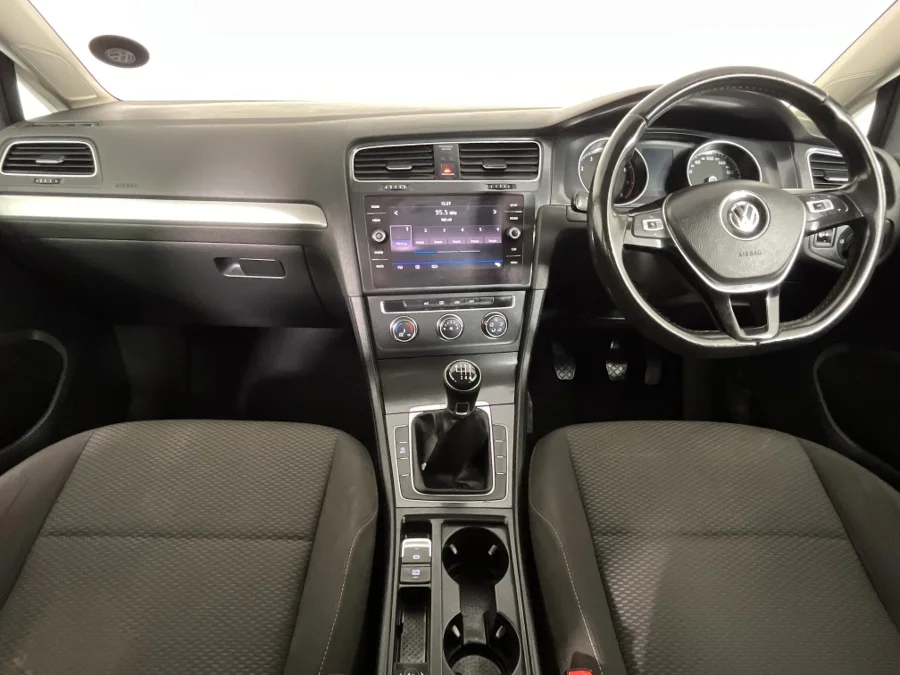 Used 2017 Volkswagen Golf 1.0TSI Trendline - WeBuyCars Gqeberha