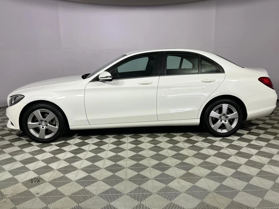 Used 2017 Mercedes-Benz C-Class C180 auto - WeBuyCars Durban