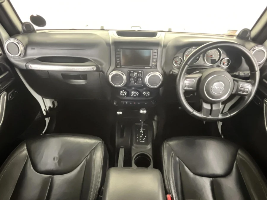 Used 2014 Jeep Wrangler Unlimited 3.6L Rubicon X - WeBuyCars Polokwane