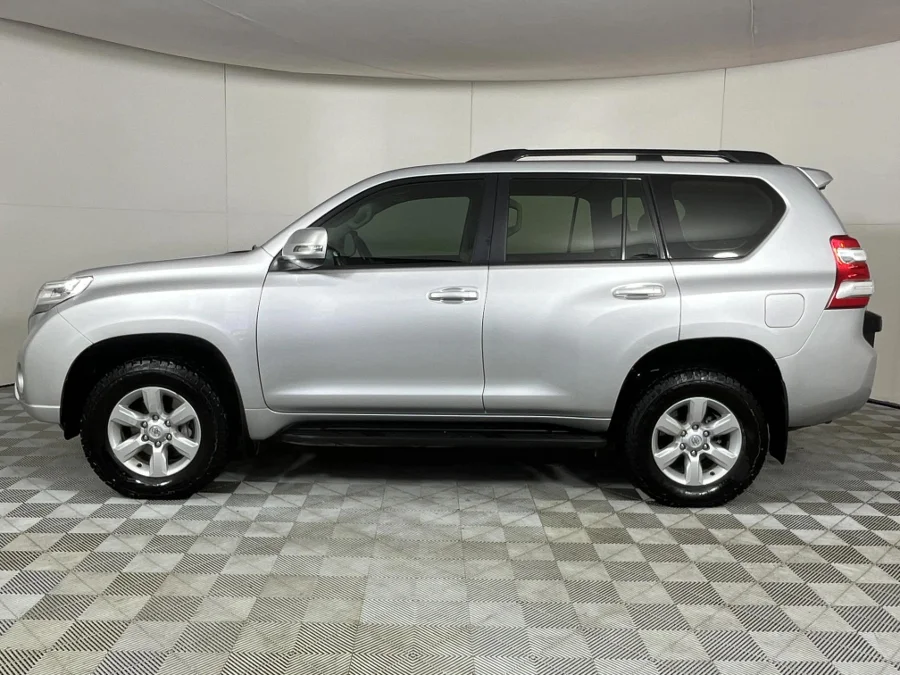 Used 2014 Toyota Land Cruiser Prado 4.0 TX - WeBuyCars Mbombela