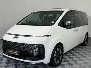 Used 2022 Hyundai Staria 2.2D Luxury