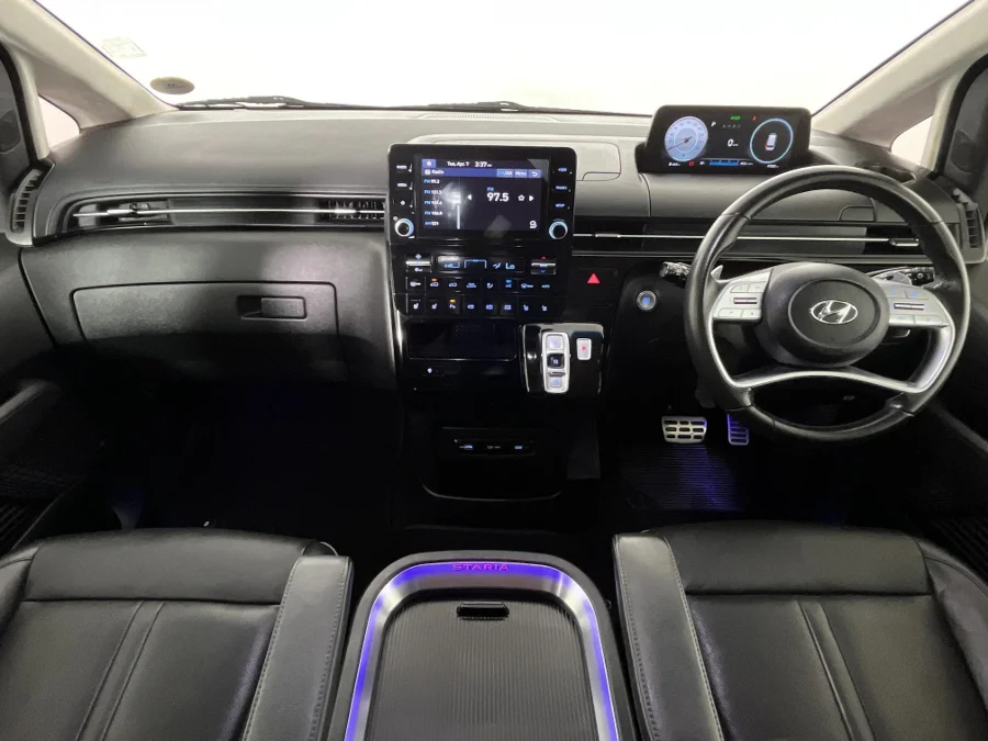 Used 2022 Hyundai Staria 2.2D Luxury - WeBuyCars Montana Used 2022 Hyundai Staria 2.2D Luxury - WeBuyCars Montana