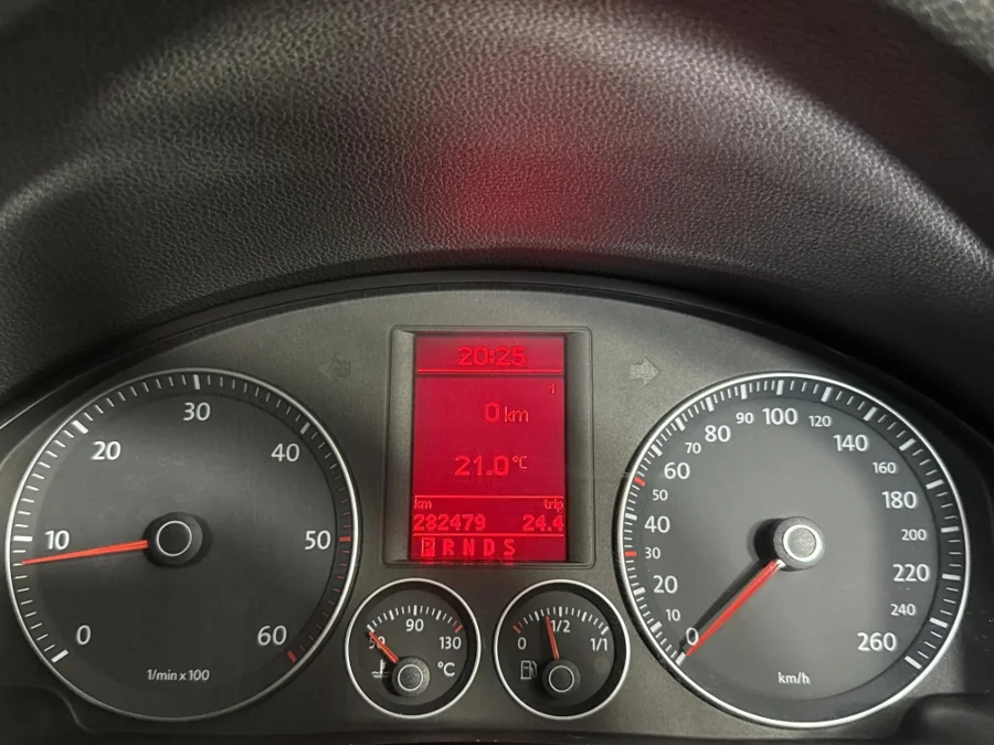 Used 2007 Volkswagen Golf 1.9TDI Comfortline auto - WeBuyCars Midstream Used 2007 Volkswagen Golf 1.9TDI Comfortline auto - WeBuyCars Midstream